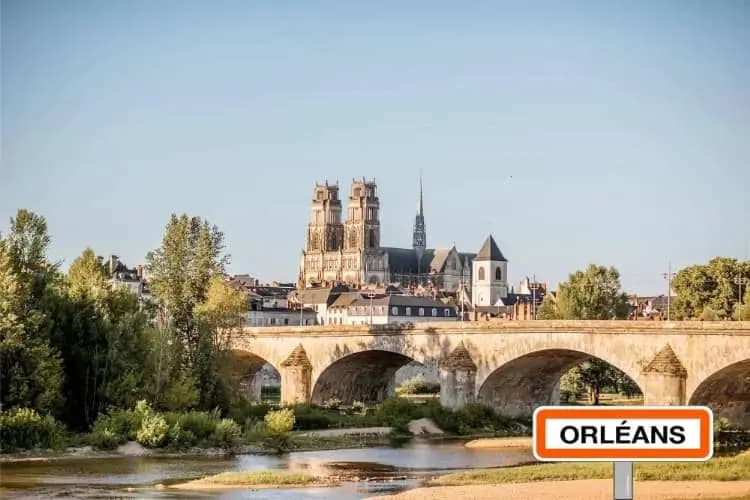 Déménager en Centre-Val de Loire dans la ville de orleans